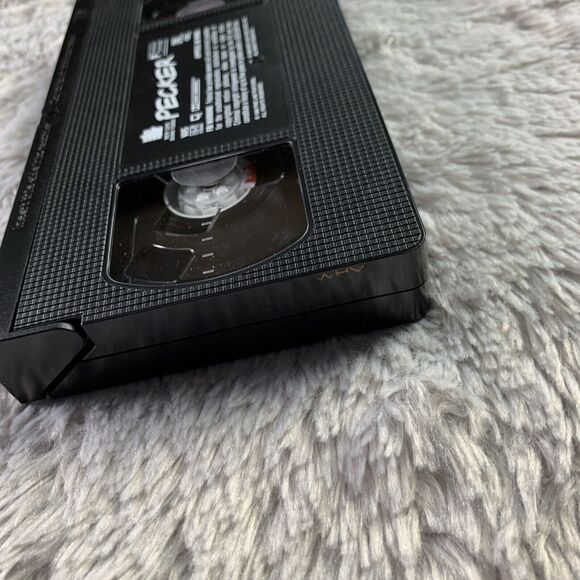 Pecker VHS 1998 Comedy Drama Movie Edward Furlong Christina Ricci - Picture 7 of 12